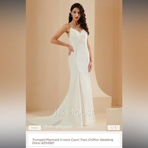 V Neck mermaid/Trumpet wedding dress